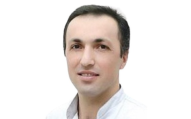 Исламов Ровшан Надирович