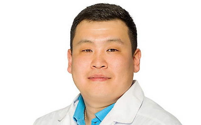 Чурюмов Вячеслав Эдуардович